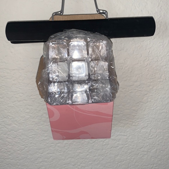 💗FREE W 3 ITEMS OR MORE - Picture 1 of 5